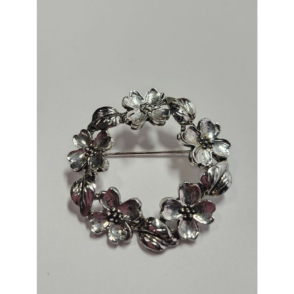 Silver tone dogwood flower wreath garland brooch